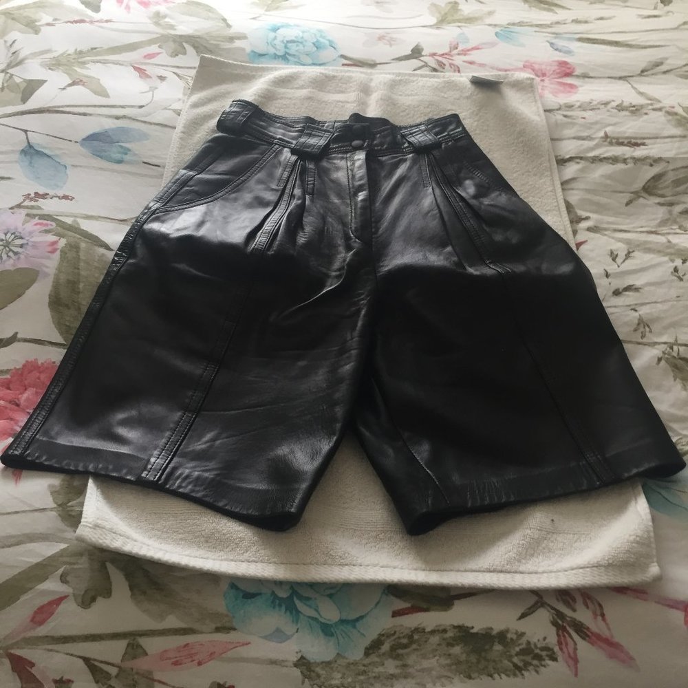 Ladies Leather Skort made by Danier Leather